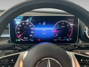 Mercedes-Benz C-Class C220d Avantgarde - Image 10
