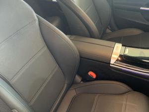 Mercedes-Benz C-Class C220d Avantgarde - Image 15