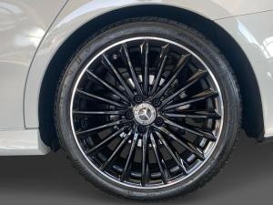 Mercedes-Benz A-Class A200d sedan AMG Line - Image 9