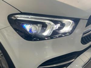 Mercedes-Benz GLE GLE300d 4Matic - Image 11