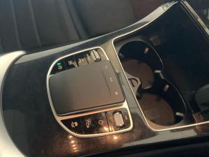 Mercedes-Benz GLC GLC300d 4Matic - Image 13
