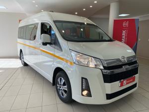Toyota Quantum 2.8 SLWB bus 14-seater GL auto - Image 1