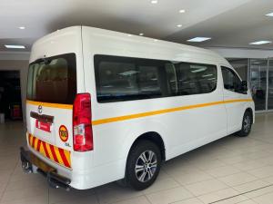 Toyota Quantum 2.8 SLWB bus 14-seater GL auto - Image 2