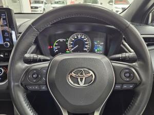 Toyota Corolla Cross 1.8 Hybrid XS - Image 8
