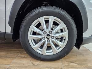 Toyota Corolla Cross 1.8 Hybrid XS - Image 17