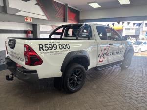 Toyota Hilux 2.8GD-6 Xtra cab Legend manual - Image 5