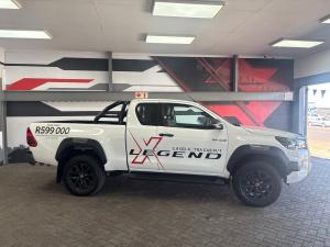 Toyota Hilux 2.8GD-6 Xtra cab Legend manual - Image 6