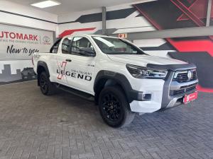 Toyota Hilux 2.8GD-6 Xtra cab Legend manual - Image 1