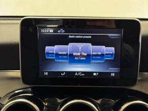 Mercedes-Benz GLC GLC220d 4Matic - Image 14
