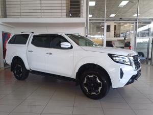 Nissan Navara 2.5DDTi double cab LE Plus 4x4 - Image 1