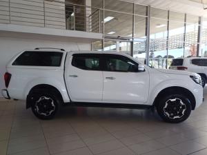 Nissan Navara 2.5DDTi double cab LE Plus 4x4 - Image 4