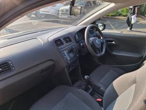 Volkswagen Polo Vivo hatch 1.4 Comfortline - Image 7