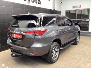 Toyota Fortuner 2.8GD-6 auto - Image 3