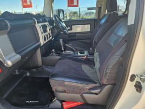 Toyota FJ Cruiser FJ Cruiser - Image 7