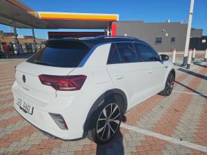 Volkswagen T-Roc 2.0TSI 4Motion Design - Image 2