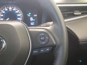 Toyota Corolla Cross 1.8 Hybrid XS - Image 10
