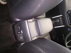 Toyota Corolla Cross 1.8 Hybrid XS - Image 12