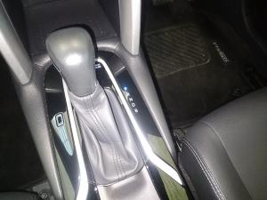 Toyota Corolla Cross 1.8 Hybrid XS - Image 13
