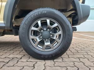 Suzuki Jimny 1.5 GLX AllGrip 3-door manual - Image 15