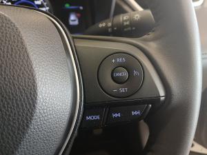 Toyota Corolla Cross 1.8 Hybrid XS - Image 10