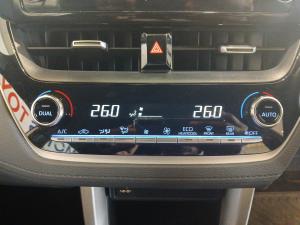 Toyota Corolla Cross 1.8 Hybrid XS - Image 17