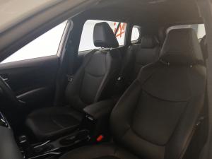 Toyota Corolla Cross 1.8 Hybrid XS - Image 20