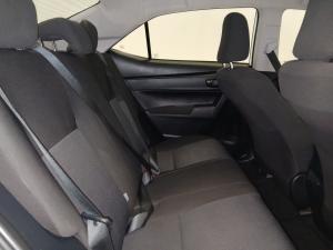 Toyota Corolla Quest 1.8 Plus manual - Image 14