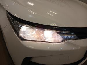 Toyota Corolla Quest 1.8 Plus manual - Image 18