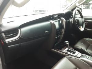 Toyota Fortuner 2.8GD-6 Raised Body automatic - Image 6