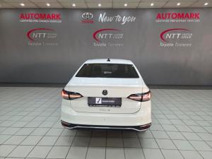 Volkswagen Polo 1.6 Life - Image 5