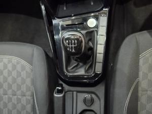 Volkswagen Polo 1.6 Life - Image 9