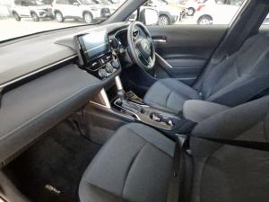 Toyota Corolla Cross 1.8 Xi - Image 7