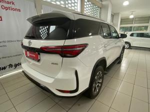 Toyota Fortuner 2.8GD-6 4X4 automatic - Image 2