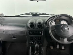 Nissan NP200 1.6 Safety PackS/C - Image 12