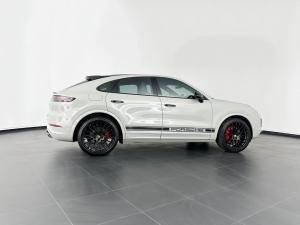 Porsche Cayenne S Coupe - Image 6
