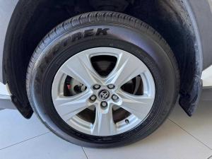 Toyota RAV4 2.0 GX CVT - Image 10