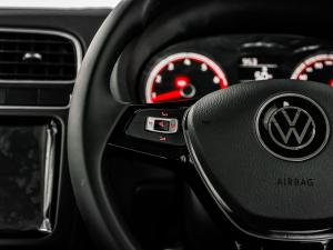 Volkswagen Polo Vivo hatch 1.6 Style - Image 14