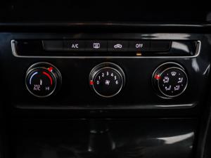 Volkswagen Golf 1.0TSI Trendline - Image 10