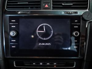 Volkswagen Golf 1.0TSI Trendline - Image 9