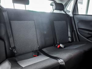 Volkswagen Polo Vivo hatch 1.4 Comfortline - Image 13