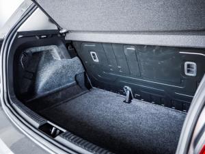Volkswagen Polo Vivo hatch 1.4 Comfortline - Image 8