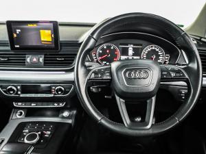 Audi Q5 40TDI quattro - Image 11