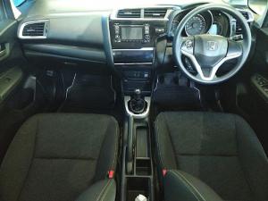 Honda WR-V 1.2 Comfort - Image 11