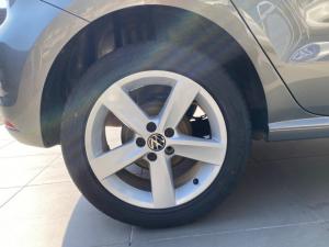 Volkswagen Polo Vivo hatch 1.6 Highline - Image 10