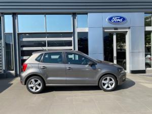 Volkswagen Polo Vivo hatch 1.6 Highline - Image 3