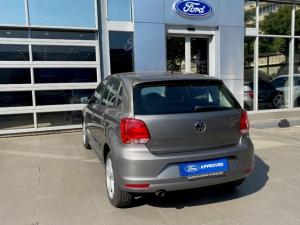 Volkswagen Polo Vivo hatch 1.6 Highline - Image 4
