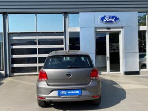 Volkswagen Polo Vivo hatch 1.6 Highline - Image 5