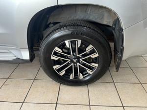 Mitsubishi Pajero Sport 2.4DI-D 4x4 - Image 10