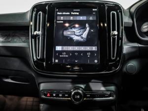 Volvo XC40 Recharge Single Motor Plus - Image 16