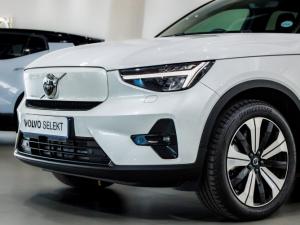Volvo XC40 Recharge Single Motor Plus - Image 5